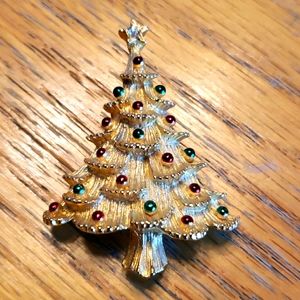 Christmas Tree Pin